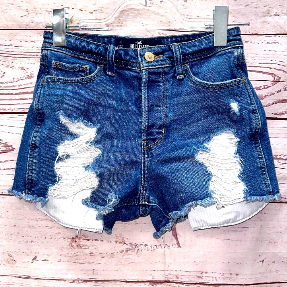 Hollister High Rise Boyfriend Fit 3" Distressed Blue Denim Shorts Size 25